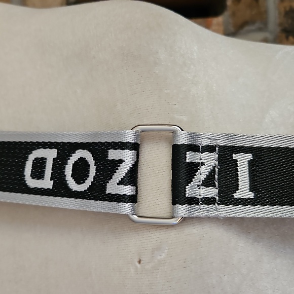 IZOD Crossbody Sage Bag #INV01074 NWT In Bag 10x12" Fabric Strap Vegan Leather - Picture 4 of 11